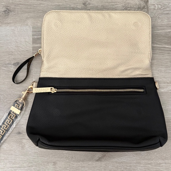 VERSACE Authentic NWOT Black and Gold Parfume Clutch/Bag - Picture 11 of 15